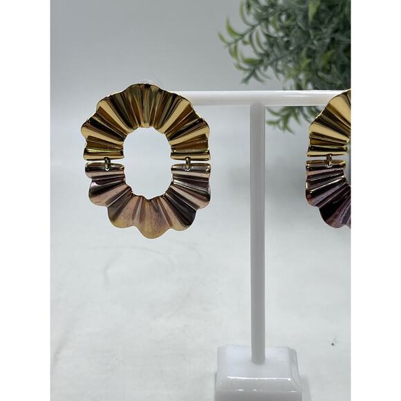 J. Crew Signed Mixed Metal Tri-Color Wavy Rippled Dangle Pierced Earrings - Picture 2 of 8